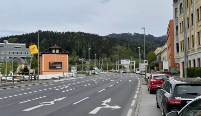Videowall Bruck GrazerstrasseSued 400x230px